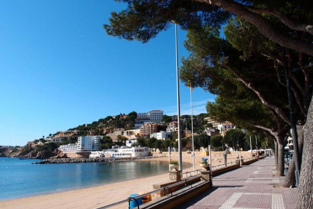 Nuevo Luminoso Apartamento Catalina A 80 Metros De La Playa Para 4 Personas Sant Feliu de Guíxols Ngoại thất bức ảnh