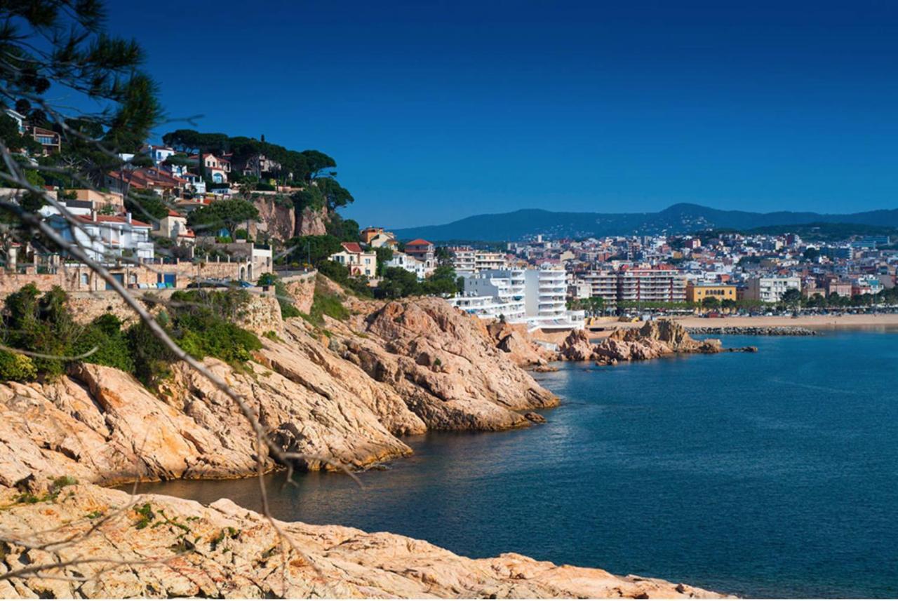 Nuevo Luminoso Apartamento Catalina A 80 Metros De La Playa Para 4 Personas Sant Feliu de Guíxols Ngoại thất bức ảnh